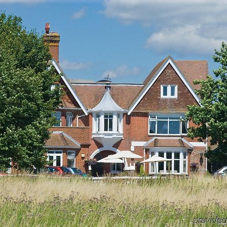Hickstead Hotel Bolney エクステリア 写真