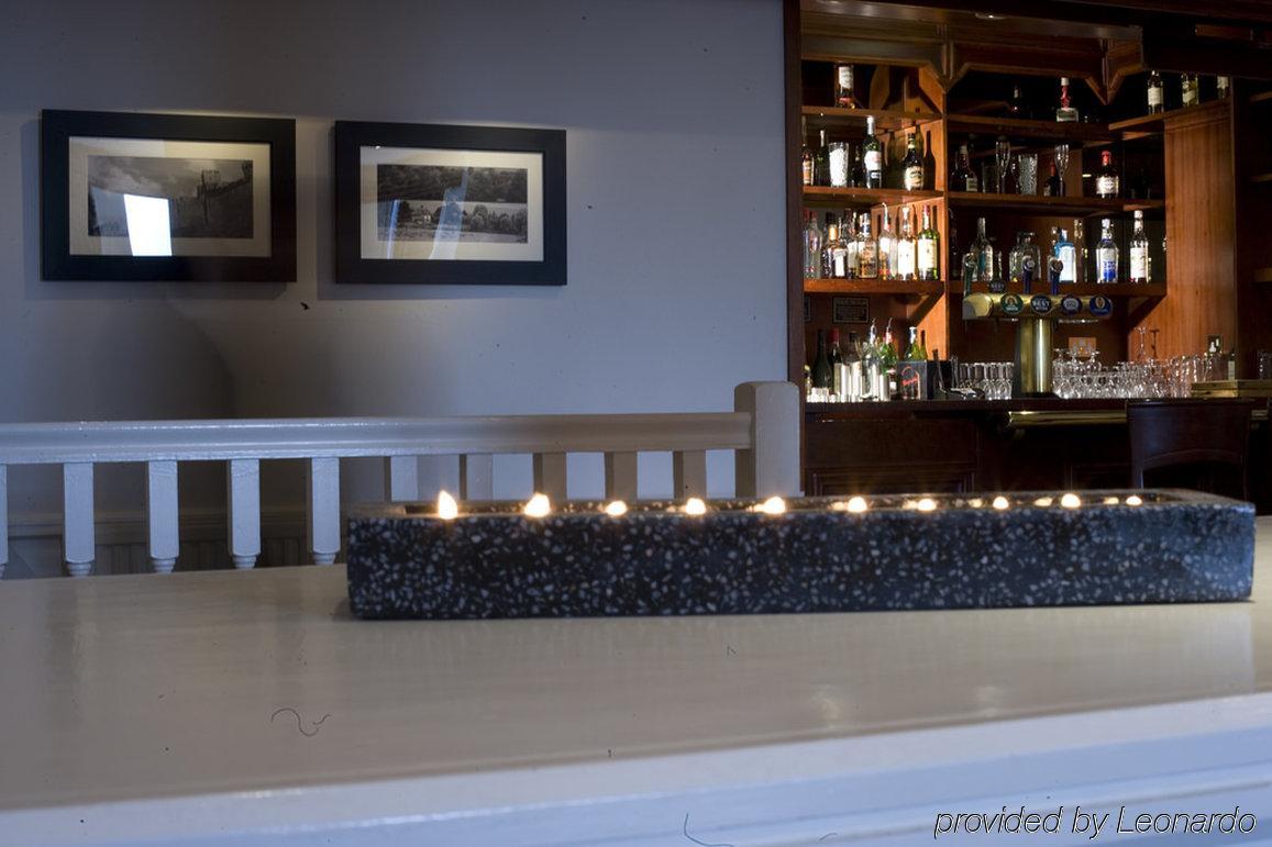 Hickstead Hotel Bolney エクステリア 写真