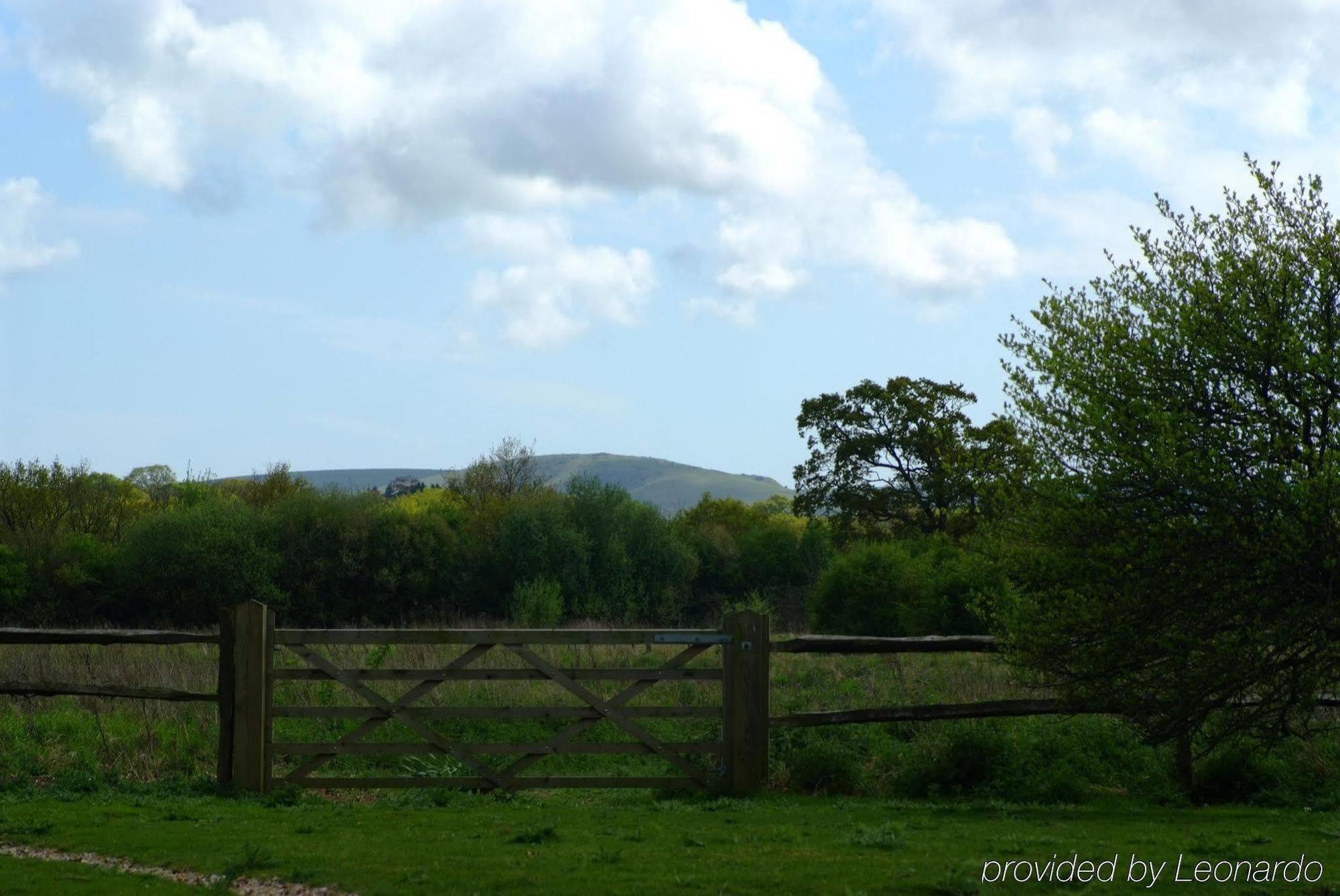 Hickstead Hotel Bolney エクステリア 写真