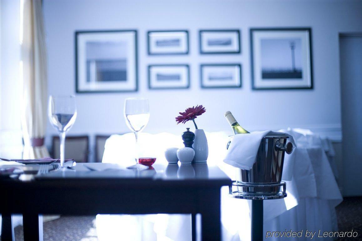 Hickstead Hotel Bolney 部屋 写真